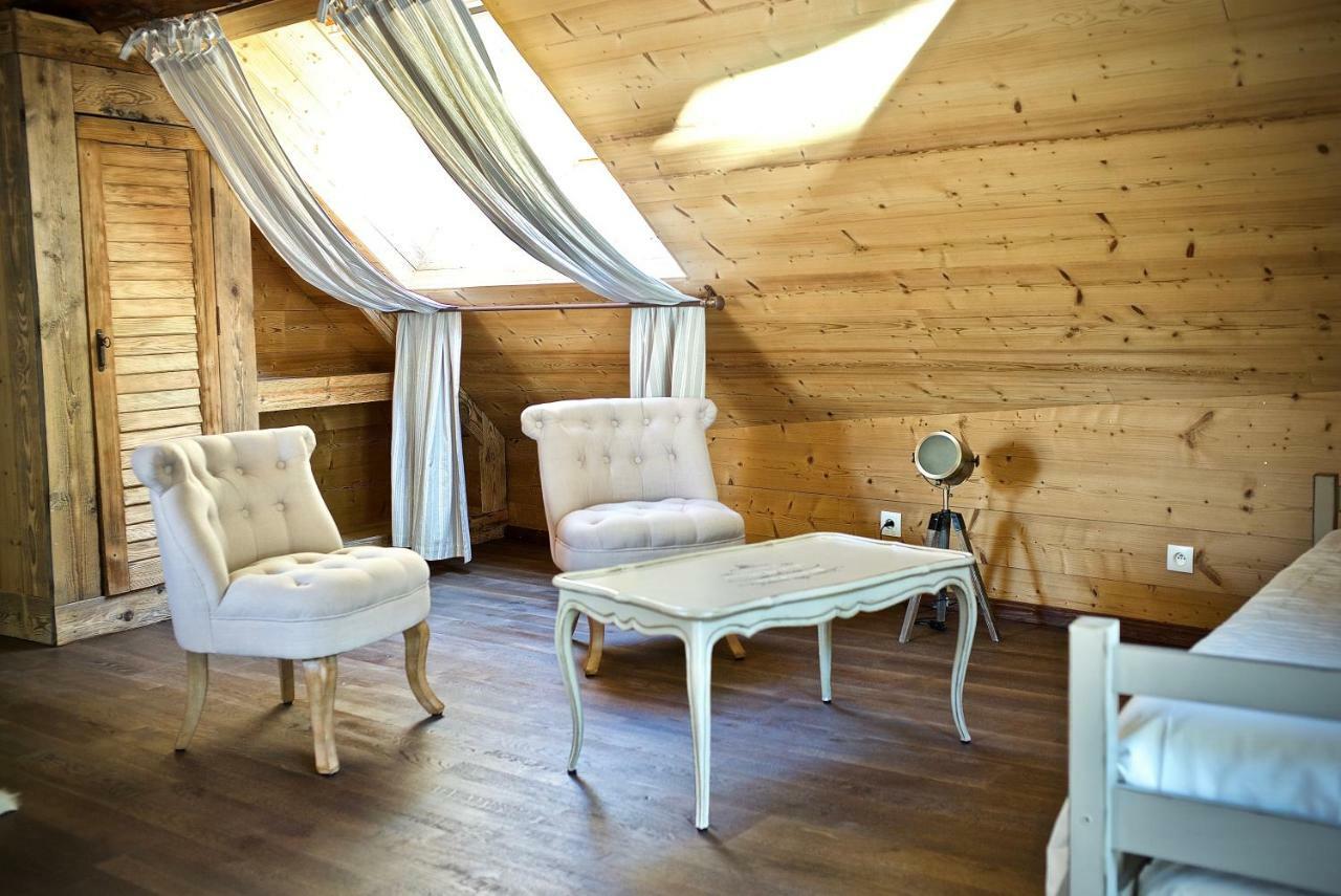 Chambres D'Hotes Des Lodges De La Cascade Yenne Zewnętrze zdjęcie