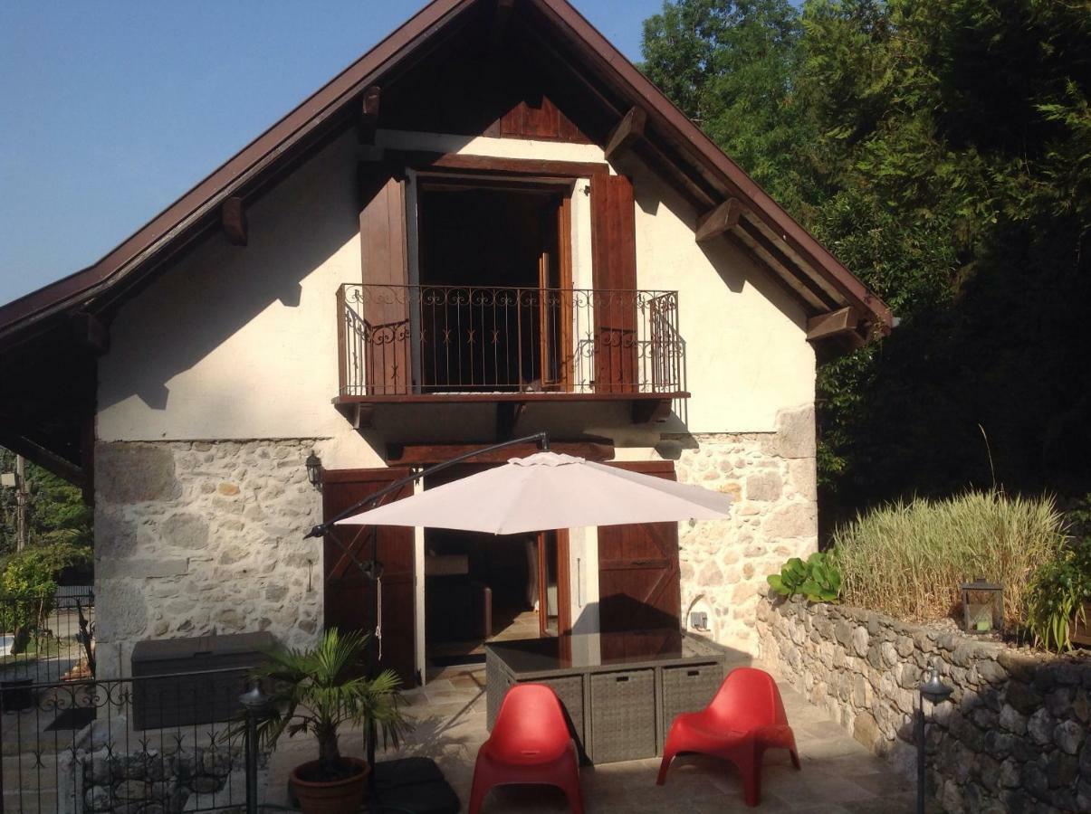 Chambres D'Hotes Des Lodges De La Cascade Yenne Zewnętrze zdjęcie